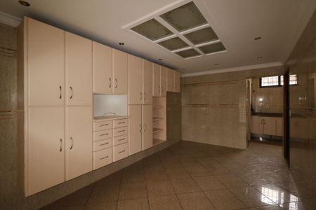 Casa para alugar com 170m², 3 quartos e 4 vagas Casa para alugar com 170m², 3 quartos e 4 vagasSala de Jantar