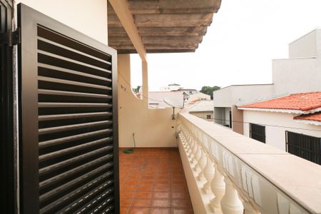 Casa para alugar com 170m², 3 quartos e 4 vagas Casa para alugar com 170m², 3 quartos e 4 vagasVaranda da Suíte
