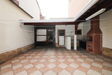 Casa para alugar com 170m², 3 quartos e 4 vagas Casa para alugar com 170m², 3 quartos e 4 vagasQuintal