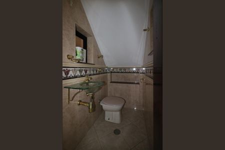 Casa para alugar com 170m², 3 quartos e 4 vagas Casa para alugar com 170m², 3 quartos e 4 vagasLavabo