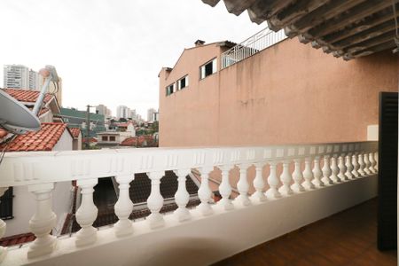 Casa para alugar com 170m², 3 quartos e 4 vagas Casa para alugar com 170m², 3 quartos e 4 vagasVaranda da Suíte
