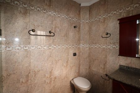 Casa para alugar com 170m², 3 quartos e 4 vagas Casa para alugar com 170m², 3 quartos e 4 vagasBanheiro