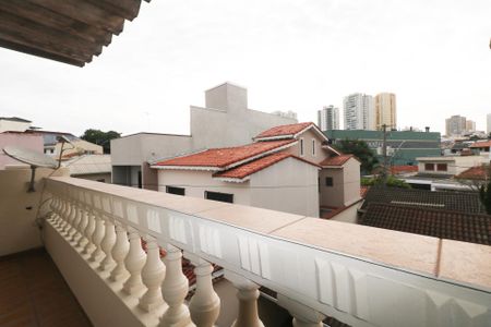 Casa para alugar com 170m², 3 quartos e 4 vagas Casa para alugar com 170m², 3 quartos e 4 vagasVaranda da Suíte