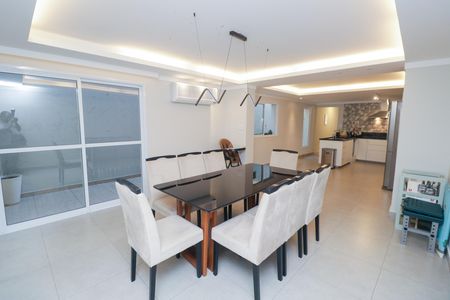 Sala de Jantar de casa à venda com 4 quartos, 250m² em Santa Terezinha, Santo André