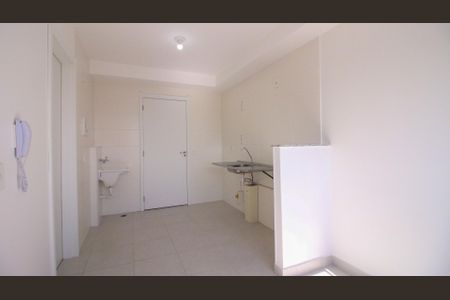 Sala/Cozinha de apartamento para alugar com 1 quarto, 26m² em Vila Ema, São Paulo