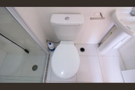 Banheiro de apartamento para alugar com 1 quarto, 26m² em Vila Ema, São Paulo