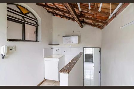 Casa para alugar com 120m², 3 quartos e 4 vagas Casa para alugar com 120m², 3 quartos e 4 vagasÁrea de serviço