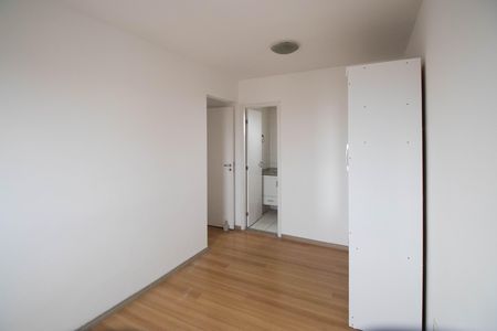 Apartamento para alugar com 155m², 3 quartos e 2 vagas Apartamento para alugar com 155m², 3 quartos e 2 vagasSuíte