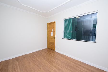 Sala de apartamento à venda com 2 quartos, 46m² em Santa Cruz Industrial, Contagem
