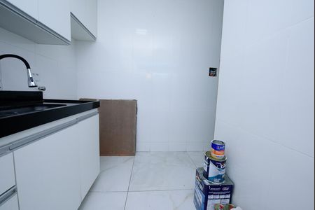 Apartamento para alugar com 46m², 2 quartos e 1 vaga Apartamento para alugar com 46m², 2 quartos e 1 vagaCozinha e Área de Serviço