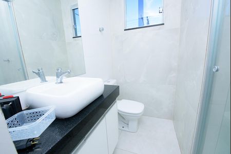 Apartamento para alugar com 46m², 2 quartos e 1 vaga Apartamento para alugar com 46m², 2 quartos e 1 vagaBanheiro