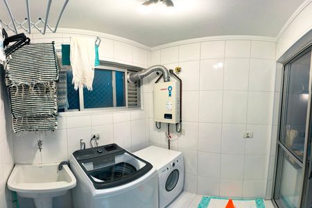 Apartamento à venda com 110m², 4 quartos e 2 vagas Apartamento à venda com 110m², 4 quartos e 2 vagasÁrea de Serviço