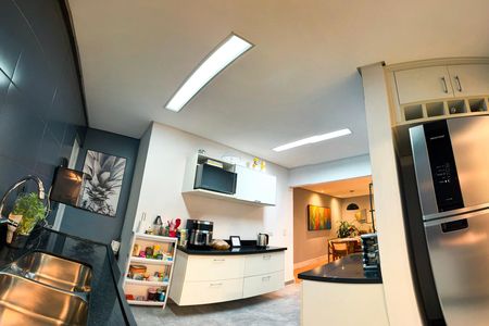 Apartamento à venda com 110m², 4 quartos e 2 vagas Apartamento à venda com 110m², 4 quartos e 2 vagascozinha