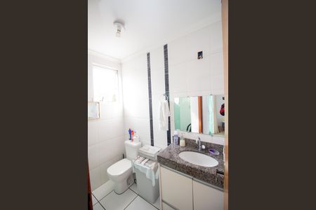 Apartamento à venda com 78m², 2 quartos e 1 vaga Apartamento à venda com 78m², 2 quartos e 1 vagaBanheiro da Suíte