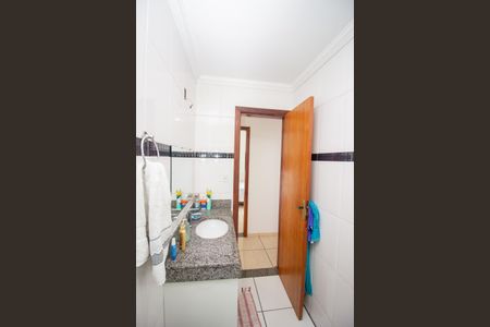 Apartamento à venda com 78m², 2 quartos e 1 vaga Apartamento à venda com 78m², 2 quartos e 1 vagaBanheiro Social