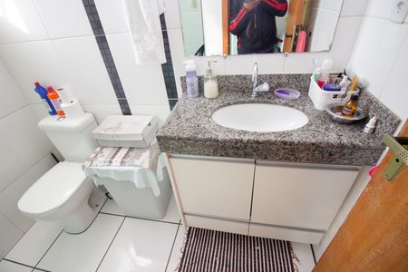 Apartamento à venda com 78m², 2 quartos e 1 vaga Apartamento à venda com 78m², 2 quartos e 1 vagaBanheiro da Suíte