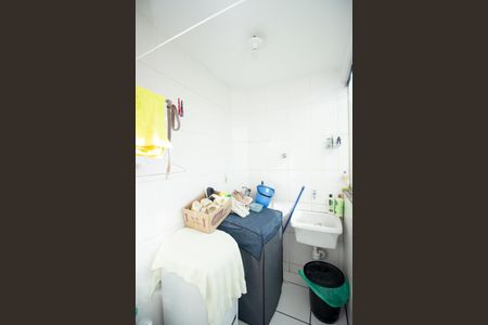 Apartamento à venda com 78m², 2 quartos e 1 vaga Apartamento à venda com 78m², 2 quartos e 1 vagaCozinha e Área de Serviço
