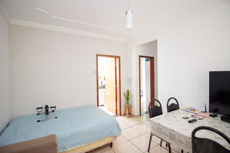 Sala de apartamento à venda com 2 quartos, 78m² em Alvorada, Contagem