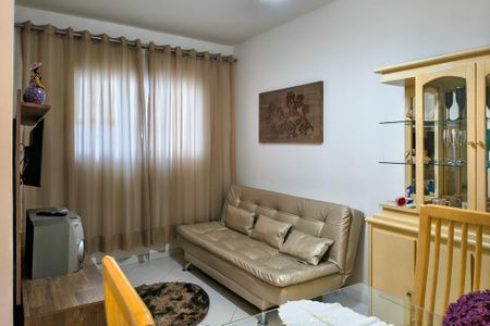 Apartamento para alugar com 69m², 2 quartos e 1 vaga Apartamento para alugar com 69m², 2 quartos e 1 vagaSala