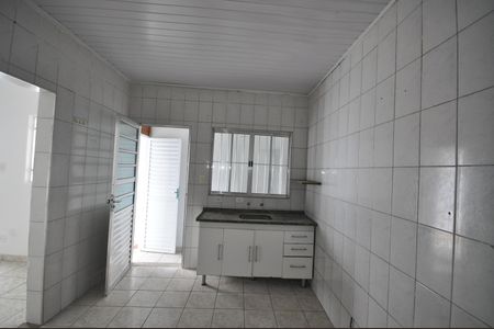 Casa à venda com 67m², 2 quartos e 2 vagasCozinha