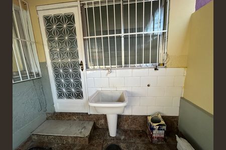 Casa à venda com 150m², 2 quartos e 1 vagaÁrea de Serviço
