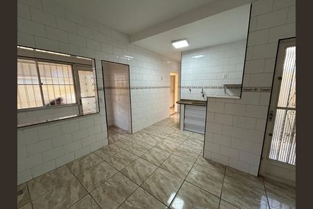 Casa à venda com 150m², 2 quartos e 1 vagaCozinha