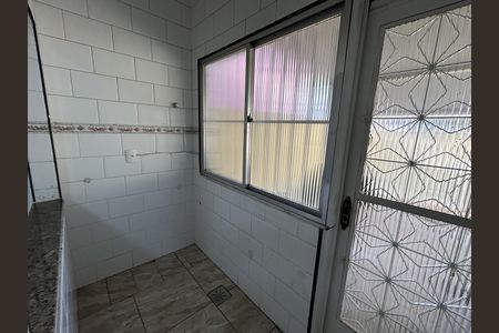 Casa à venda com 150m², 2 quartos e 1 vagaÁrea comum