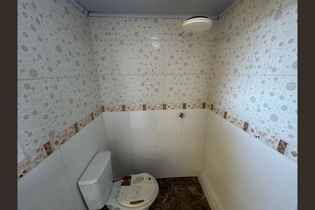 Casa à venda com 150m², 2 quartos e 1 vagaBanheiro do terraço