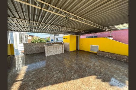 Casa à venda com 150m², 2 quartos e 1 vagaTerraço