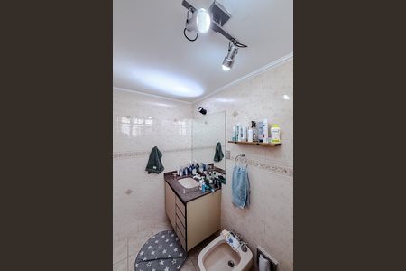 Apartamento à venda com 134m², 3 quartos e 2 vagas Apartamento à venda com 134m², 3 quartos e 2 vagasBanheiro da Suíte