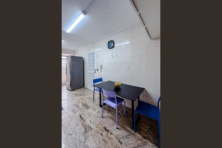 Apartamento à venda com 134m², 3 quartos e 2 vagas Apartamento à venda com 134m², 3 quartos e 2 vagasCozinha