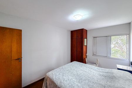 Apartamento à venda com 134m², 3 quartos e 2 vagas Apartamento à venda com 134m², 3 quartos e 2 vagasQuarto 3 - Suíte