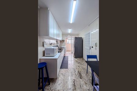 Apartamento à venda com 134m², 3 quartos e 2 vagas Apartamento à venda com 134m², 3 quartos e 2 vagasCozinha