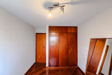 Apartamento à venda com 134m², 3 quartos e 2 vagas Apartamento à venda com 134m², 3 quartos e 2 vagasQuarto 2