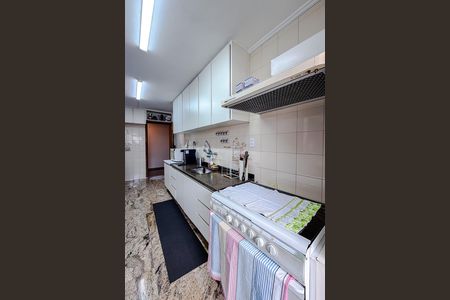 Apartamento à venda com 134m², 3 quartos e 2 vagas Apartamento à venda com 134m², 3 quartos e 2 vagasCozinha