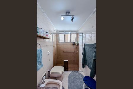 Apartamento à venda com 134m², 3 quartos e 2 vagas Apartamento à venda com 134m², 3 quartos e 2 vagasBanheiro da Suíte
