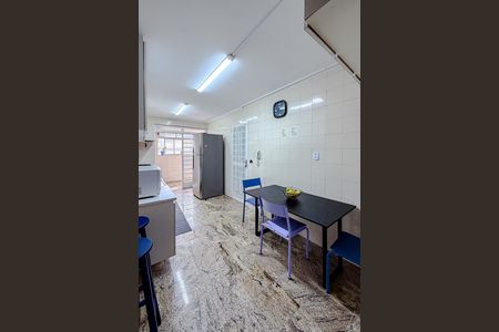 Apartamento à venda com 134m², 3 quartos e 2 vagas Apartamento à venda com 134m², 3 quartos e 2 vagasCozinha
