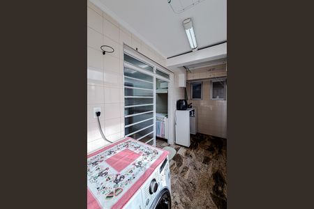 Apartamento à venda com 134m², 3 quartos e 2 vagas Apartamento à venda com 134m², 3 quartos e 2 vagasÁrea de Serviço