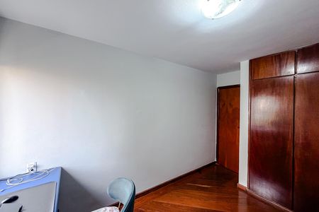 Apartamento à venda com 134m², 3 quartos e 2 vagas Apartamento à venda com 134m², 3 quartos e 2 vagasQuarto 1