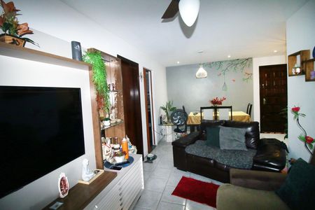Apartamento à venda com 80m², 3 quartos e 1 vagaSala