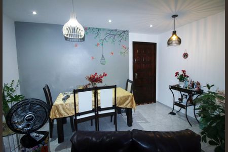 Apartamento à venda com 80m², 3 quartos e 1 vagaSala
