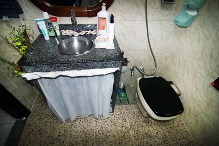 Apartamento à venda com 80m², 3 quartos e 1 vagaBanheiro Social