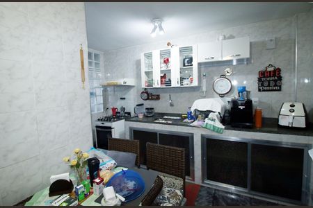 Apartamento à venda com 80m², 3 quartos e 1 vagaCozinha