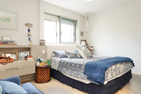 Apartamento à venda com 151m², 3 quartos e 3 vagasSuíte 3