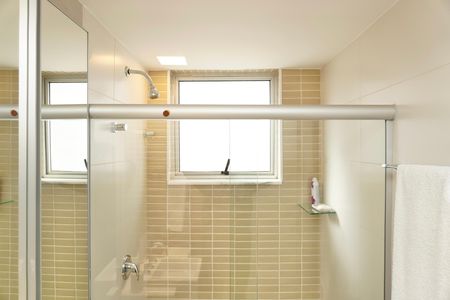 Apartamento à venda com 151m², 3 quartos e 3 vagasSuíte 2 - Banheiro 