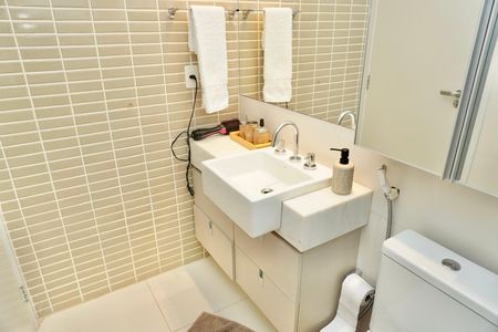 Apartamento à venda com 151m², 3 quartos e 3 vagasSuíte 2 - Banheiro 