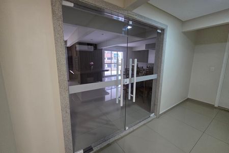 Apartamento para alugar com 83m², 2 quartos e 1 vaga Apartamento para alugar com 83m², 2 quartos e 1 vagaÁrea comum - Salão de festas