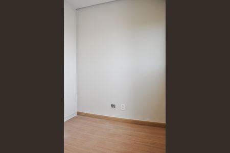 Apartamento para alugar com 70m², 2 quartos e 2 vagas Apartamento para alugar com 70m², 2 quartos e 2 vagasDetalhe - Quarto 02