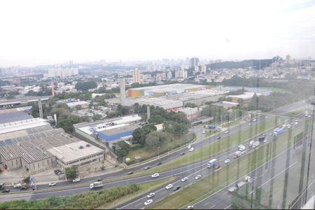 Apartamento para alugar com 70m², 2 quartos e 2 vagas Apartamento para alugar com 70m², 2 quartos e 2 vagasDetalhe - Vista da Varanda da Sala e Sala de Jantar