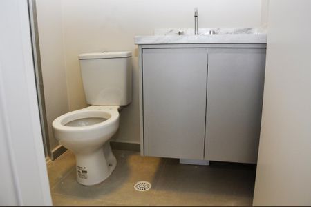 Detalhe - Suíte de apartamento para alugar com 2 quartos, 70m² em Parque Sao Domingos, São Paulo